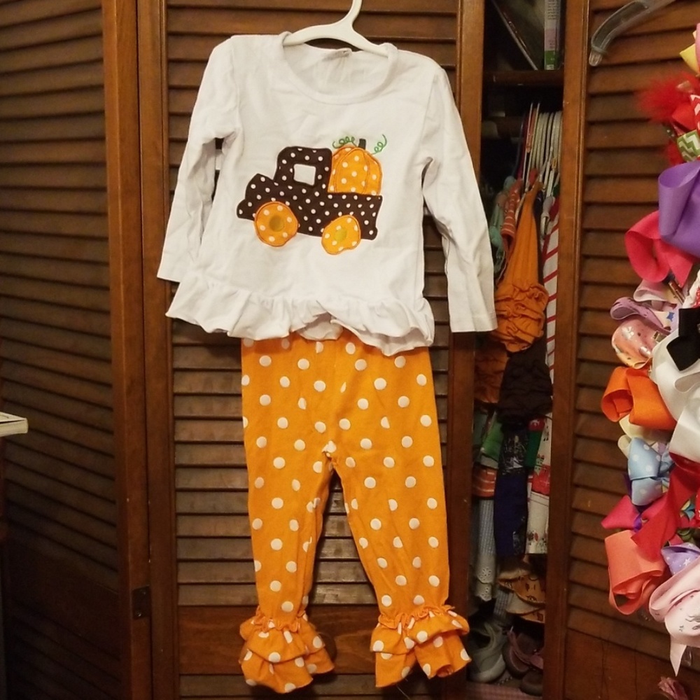 18m/24m Boutique Pumpkin Outfit